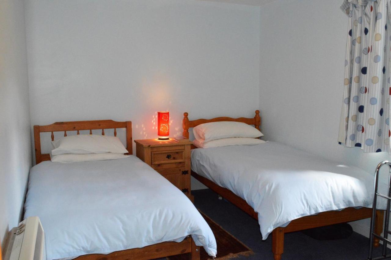 Gorsnavoon Cottage Clachaig Екстериор снимка