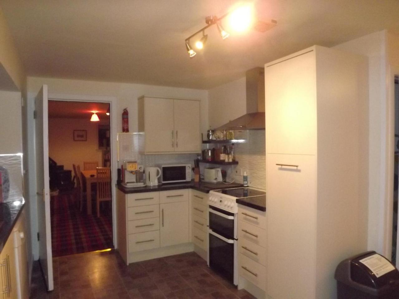 Gorsnavoon Cottage Clachaig Екстериор снимка